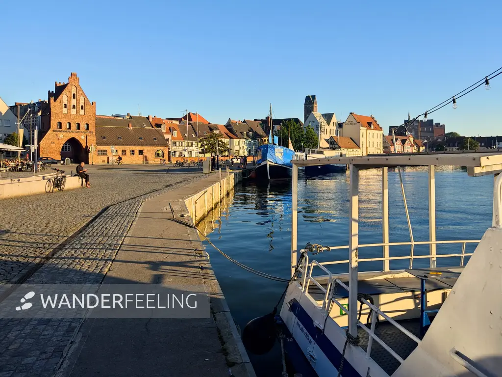 202309060-49 - Alter Hafen in Wismar, Mecklenburgische Ostseeküste, Mecklenburg-Vorpommern, Deutschland