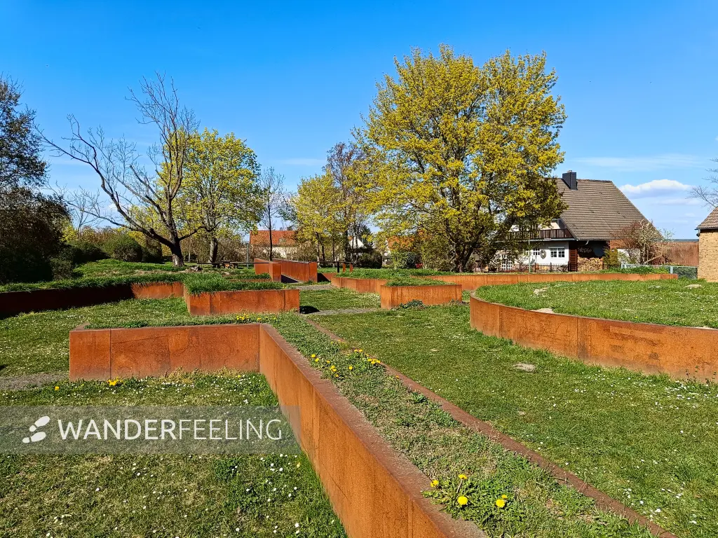 202604150-33 - Ausgrabungen auf dem Turmberg in Lebus, Seenland Oder-Spree, Brandenburg, Deutschland