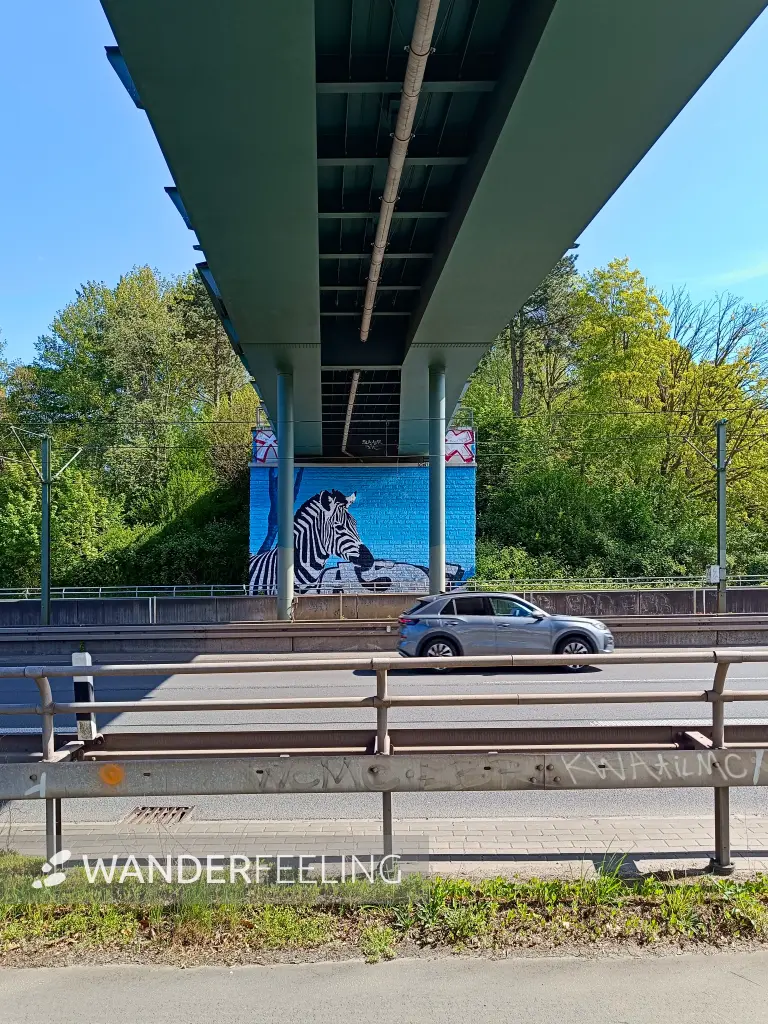 202604280-01 - Autobahnbrücke in Dortmund, Ruhrgebiet, Nordrhein-Westfalen, Deutschland