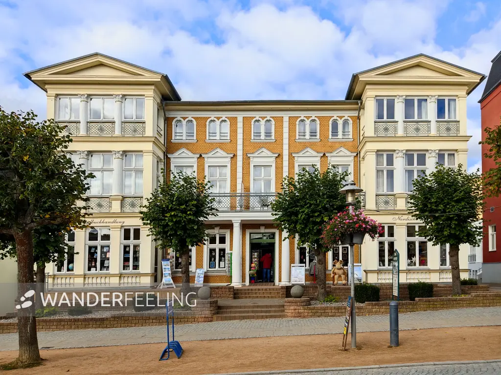 202310170-11 - Bäderarchitektur in Zinnowitz, Usedom, Mecklenburg-Vorpommern, Deutschland