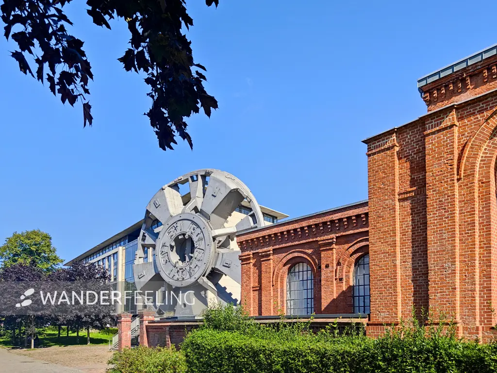 202308200-28 - Bohrkopf T.R.U.D.E. in Barmbek, Hamburg, Deutschland