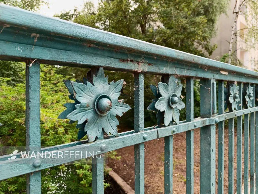 202407050-11 - Brücke über die Panke im Wedding, Berlin, Deutschland