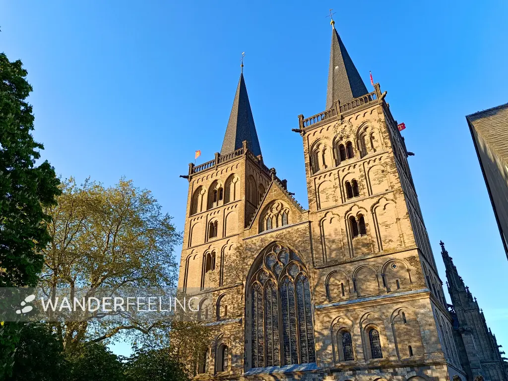 202604250-42 - Dom St. Victor in Xanten, Niederrhein, Nordrhein-Westfalen, Deutschland