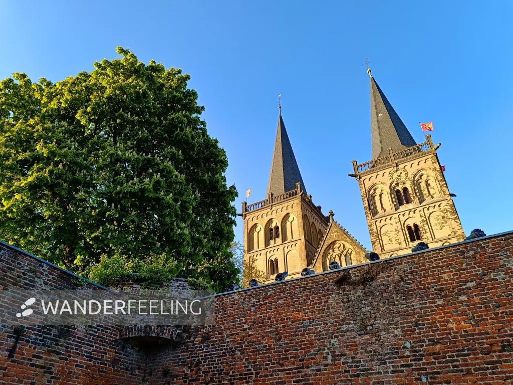 202604250-43 - Dom St. Victor in Xanten, Niederrhein, Nordrhein-Westfalen, Deutschland