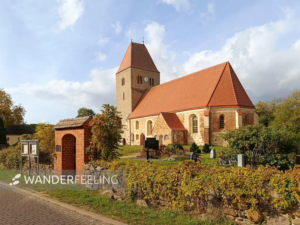202610140-15 - Dorfkirche in Goßmar, Lausitz, Brandenburg, Deutschland