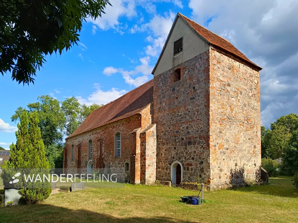 202607210-18 - Dorfkirche in Kotzen, Havelland, Brandenburg, Deutschland
