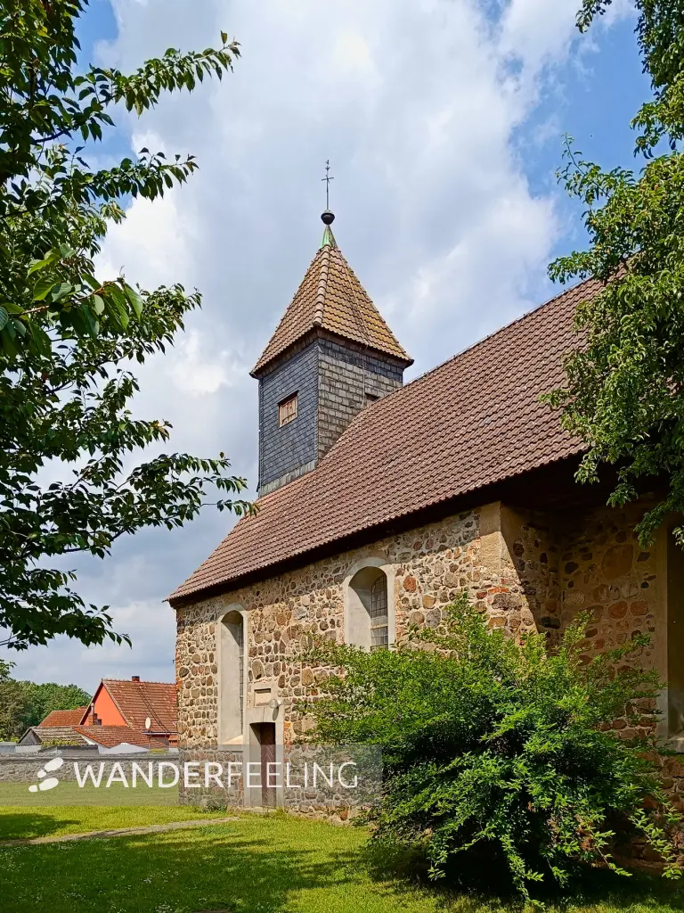 202505310-03 - Dorfkirche Schlamau, Fläming, Brandenburg, Deutschland