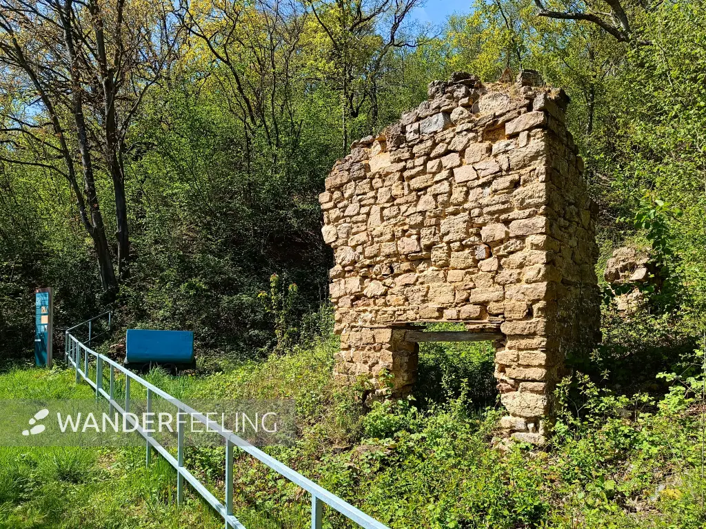 202604240-02 - Ehemalige Kalkbrennerei bei Iversheim, Eifel, Nordrhein-Westfalen, Deutschland