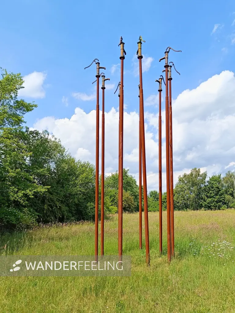 202505310-12 - »Ein Wasserfall für den Fläming« auf dem Kunstwanderweg, Fläming, Brandenburg, Deutschland