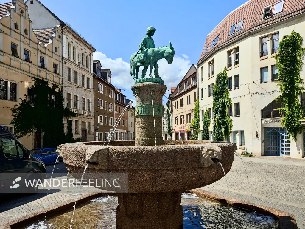 202308090-18 - Eselbrunnen am Alten Markt in Halle, Sachsen-Anhalt, Deutschland