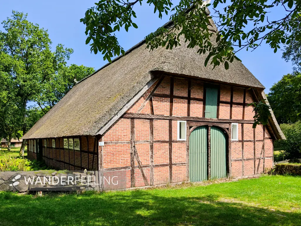 202308210-35 - Fachwerkhaus in Wilsede, Lüneburger Heide, Niedersachsen, Deutschland