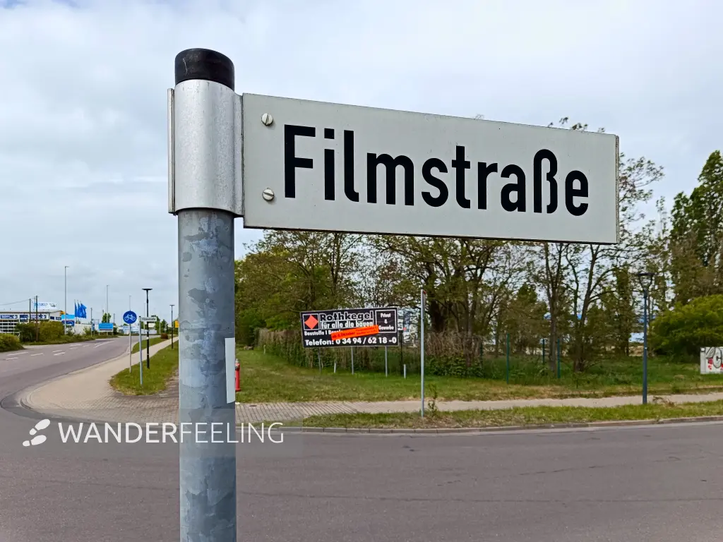 202404240-08 - Filmstraße in Wolfen, Anhalt-Dessau-Wittenberg, Sachsen-Anhalt, Deutschland