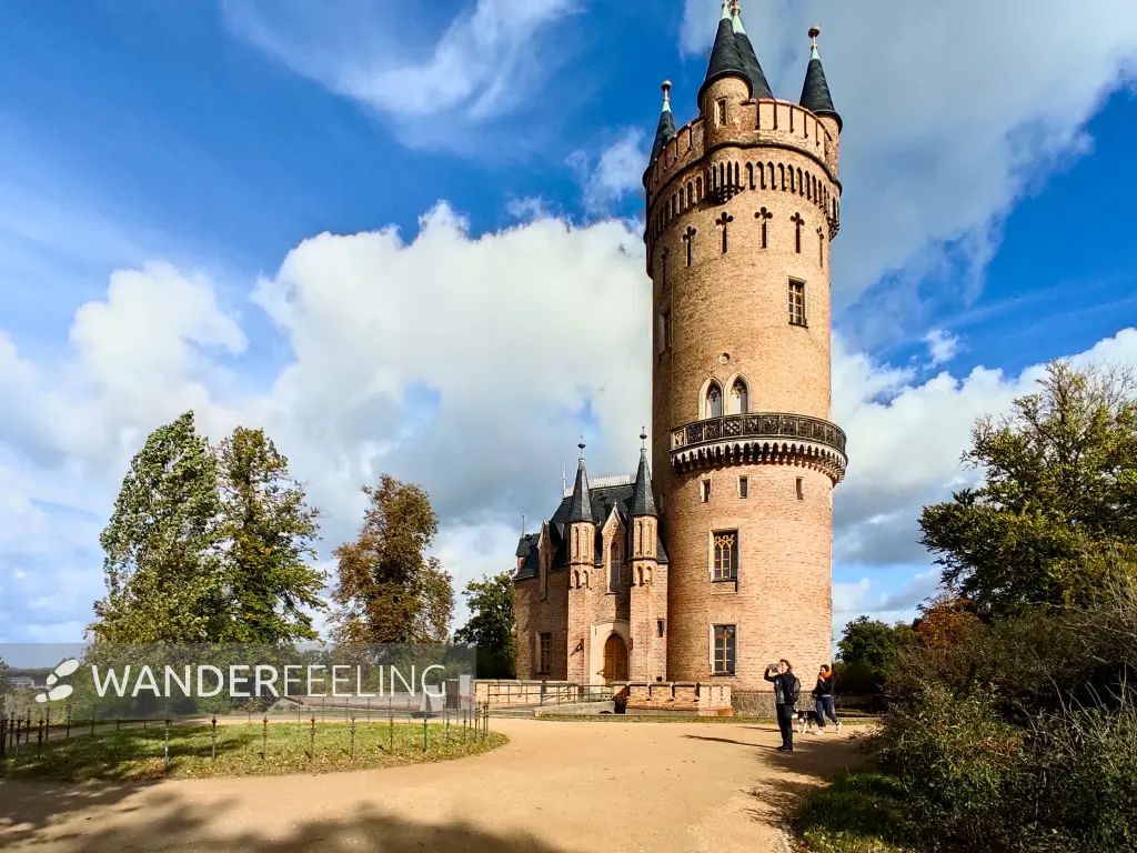 202310140-27 - Flatowturm im Park Babelsberg, Potsdam, Brandenburg, Deutschland