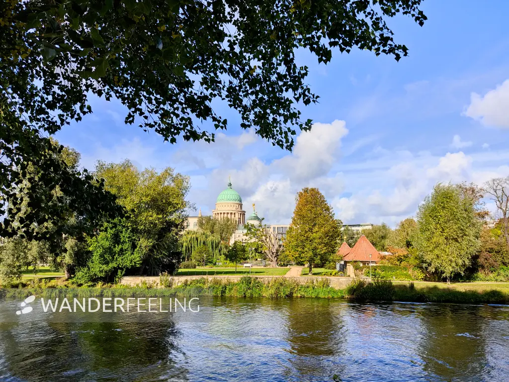 202310140-18 - Freundschaftsinsel und Nikolaikirche, Potsdam, Brandenburg, Deutschland