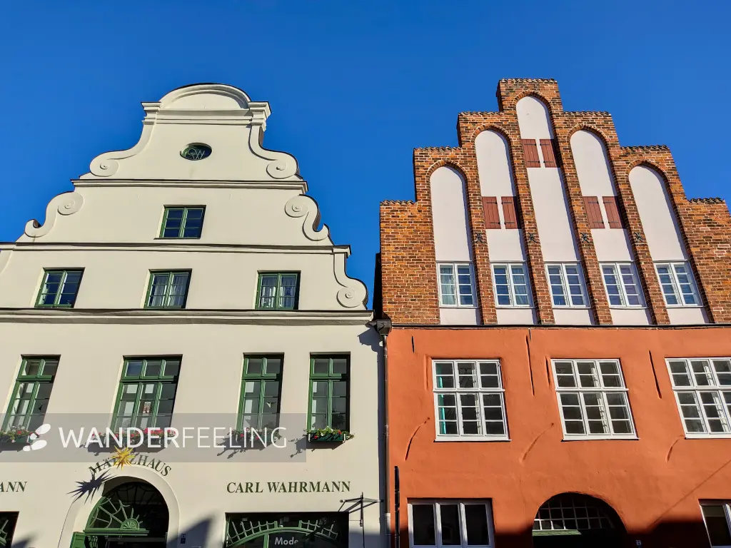 202309060-36 - Giebelhäuser in Wismar, Mecklenburgische Ostseeküste, Mecklenburg-Vorpommern, Deutschland