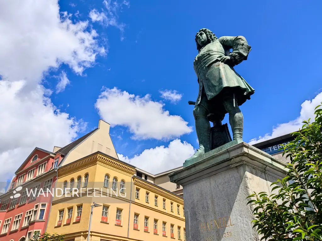 202308090-22 - Händel-Denkmal in Halle, Sachsen-Anhalt, Deutschland
