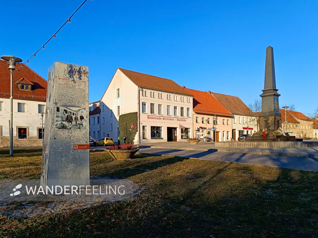 202512150-39 - Hauptstraße in Doberlug-Kirchhain, Elbe-Elster-Land, Brandenburg, Deutschland