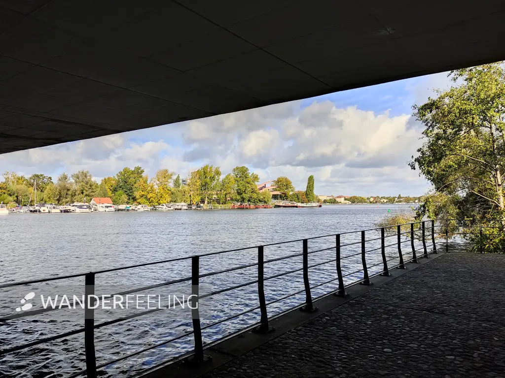 202310140-22 - Havel an der Humboldtbrücke, Potsdam, Brandenburg, Deutschland