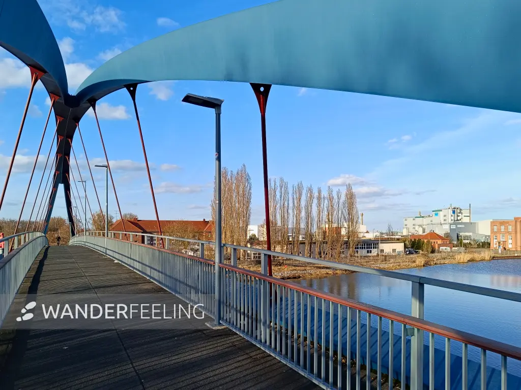 202603120-30 - Henkelbrücke, Elbe-Havel-Kanal und Waschmittelwerk in Genthin, Elbe-Börde-Heide, Sachsen-Anhalt, Deutschland