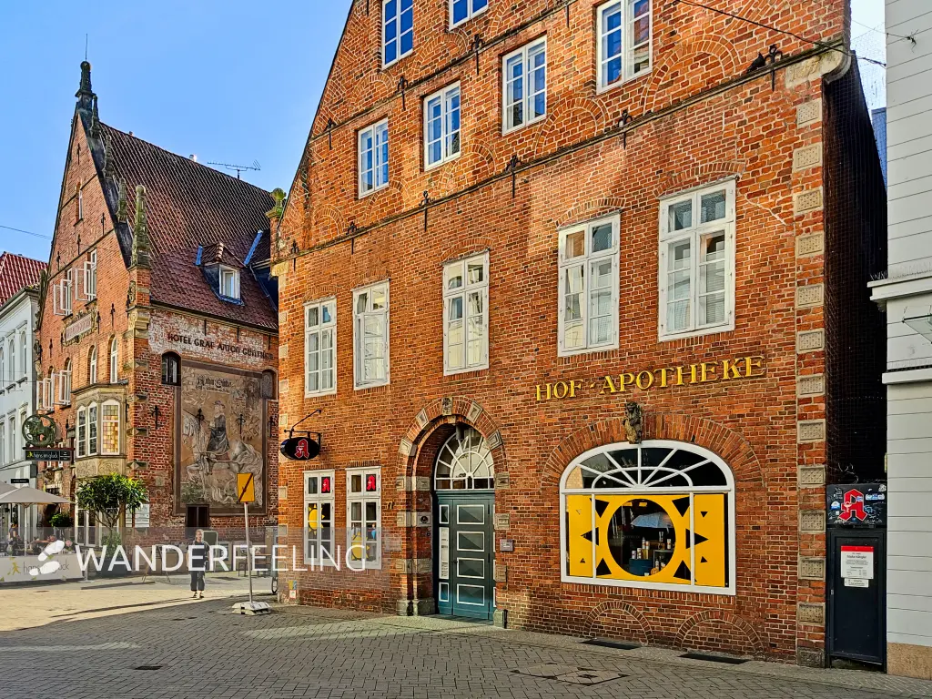 202308160-39 - Hofapotheke und Graf-Anton-Günther-Haus in Oldenburg, Oldenburger Land, Niedersachsen, Deutschland