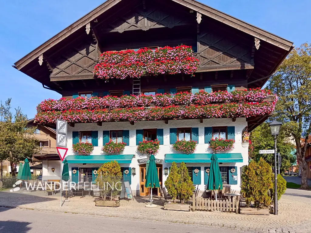 202409230-02 - Hotel in Oberammergau, Oberbayern, Bayern, Deutschland