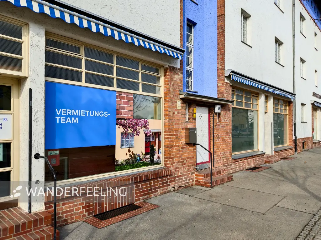 202303080-05 - Hufeisensiedlung in Britz, Berlin, Deutschland