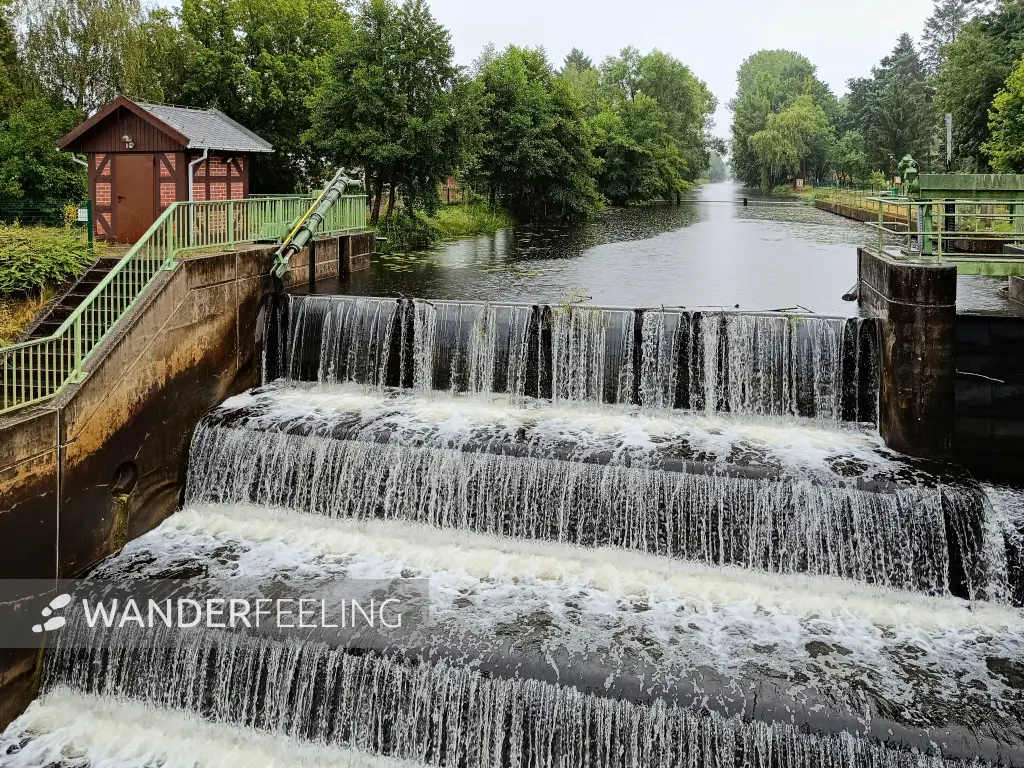 202507120-14 - Kaskadenwehr am Dahme-Umflutkanal bei Märkisch Buchholz, Dahme-Seenland, Brandenburg, Deutschland