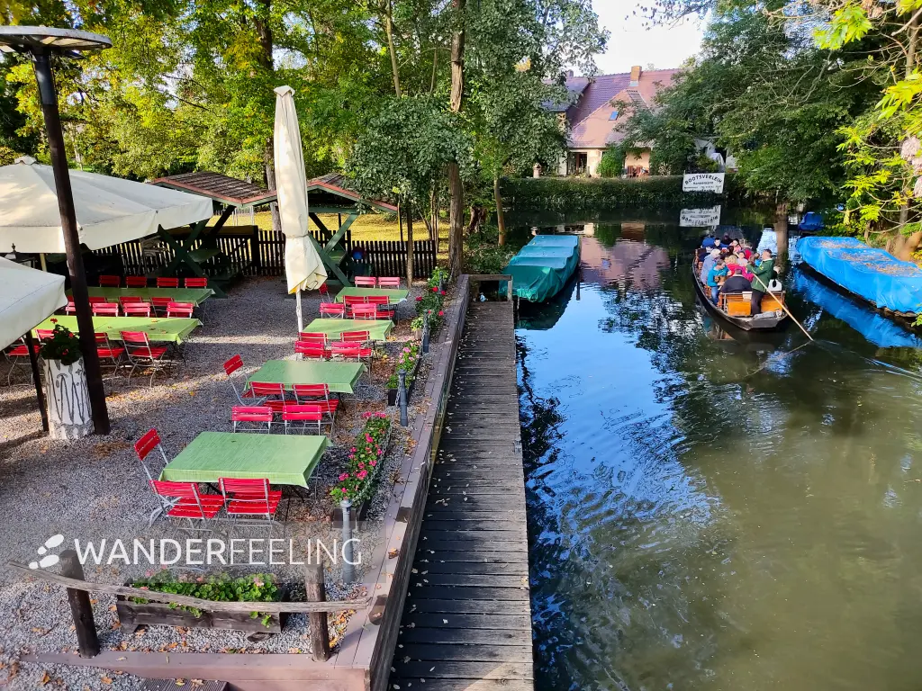 202310230-06 - Kleiner Hafen in Lübbenau, Spreewald, Brandenburg, Deutschland