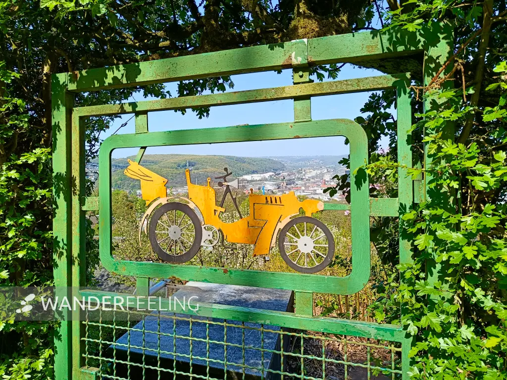 202604210-03 - Kleingarten in Hagen, Ruhrgebiet, Nordrhein-Westfalen, Deutschland