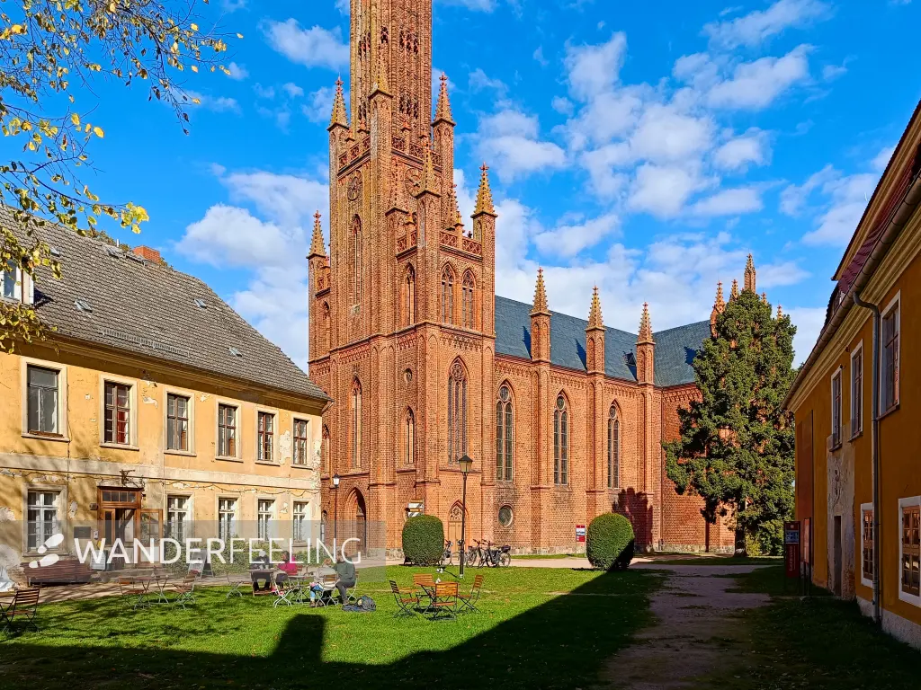 202509300-16 - Klosterkirche in der Inselstadt Malchow, Mecklenburgische Seenplatte, Mecklenburg-Vorpommern, Deutschland