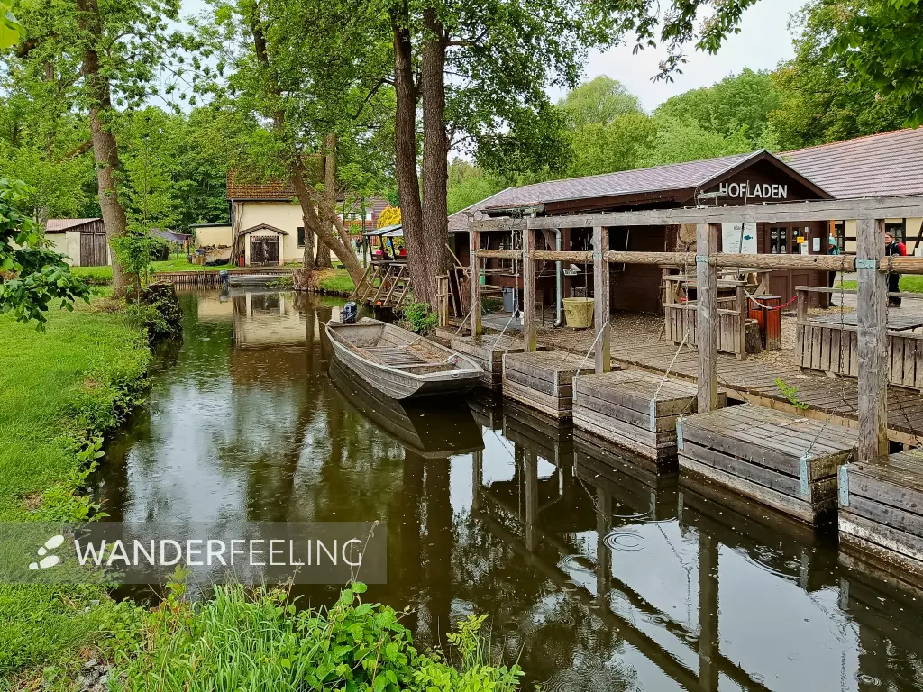 202505170-32 - Köllnitzer Hofladen am Groß Schauener See, Seenland Oder-Spree, Brandenburg, Deutschland