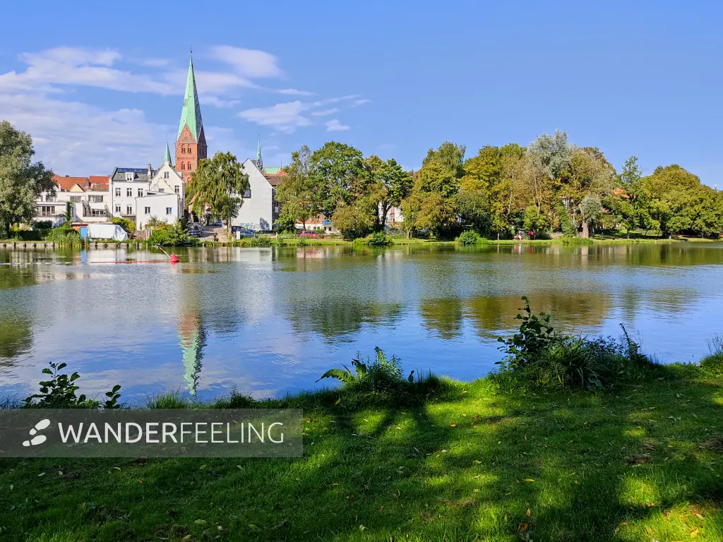 202309210-14 - Krähenteich in Lübeck, Lübecker Bucht, Schleswig-Holstein, Deutschland