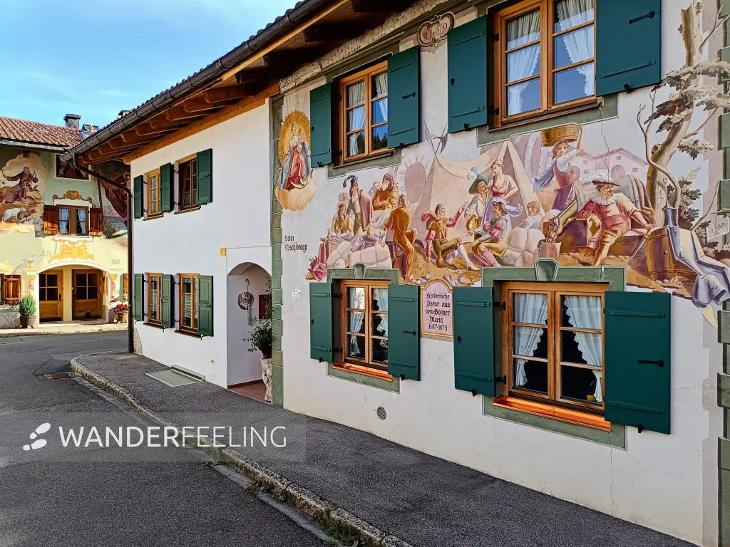 202409220-05 - Lüftlmalerei in Mittenwald, Oberbayern, Bayern, Deutschland