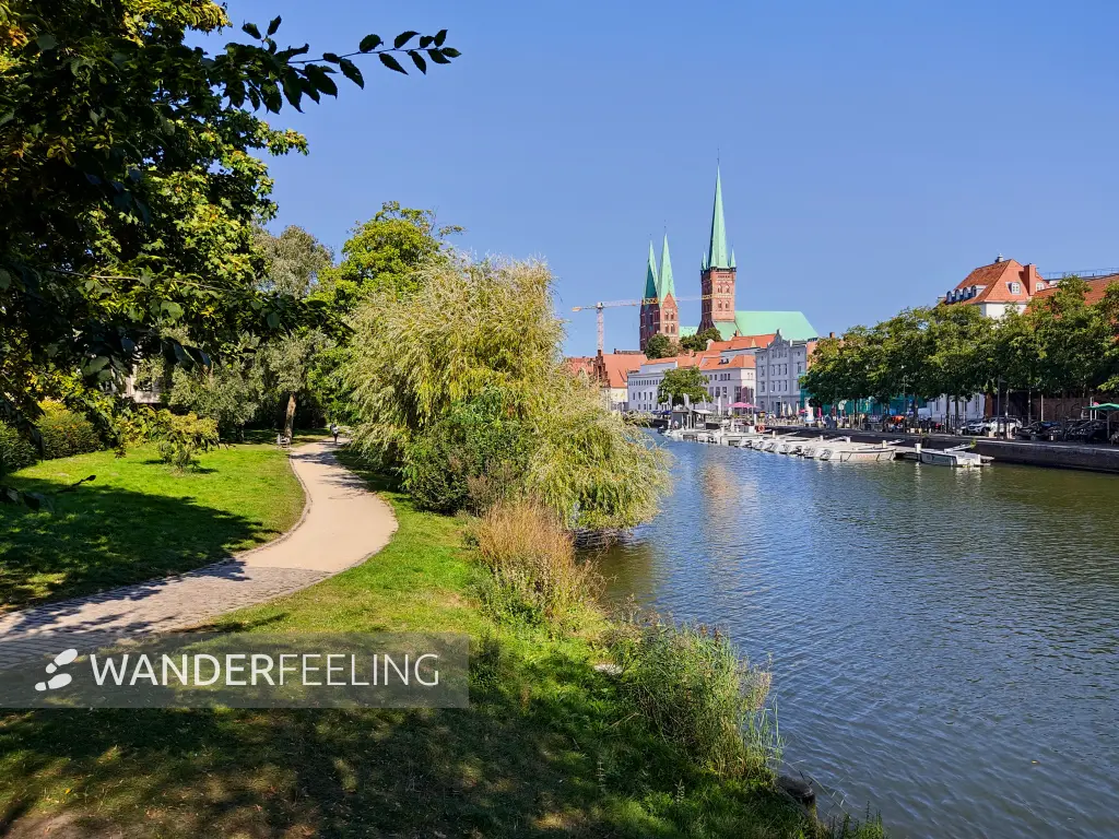 202309210-04 - Obertrave in Lübeck, Lübecker Bucht, Schleswig-Holstein, Deutschland