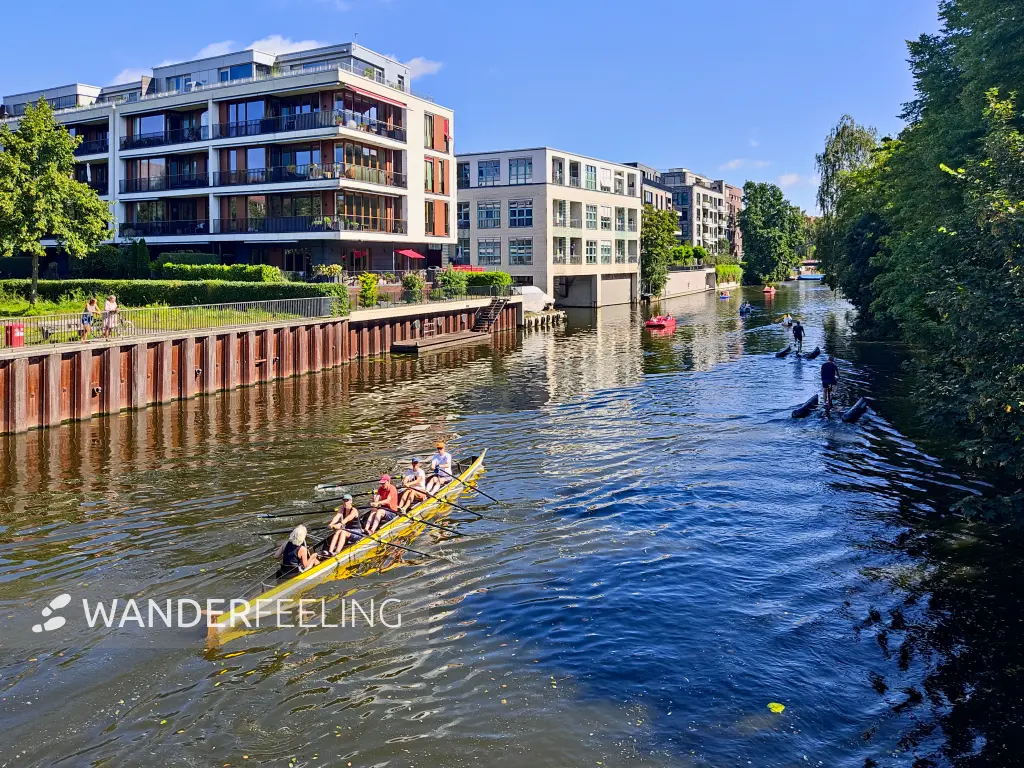 202308200-37 - Osterbekkanal in Winterhude, Hamburg, Deutschland