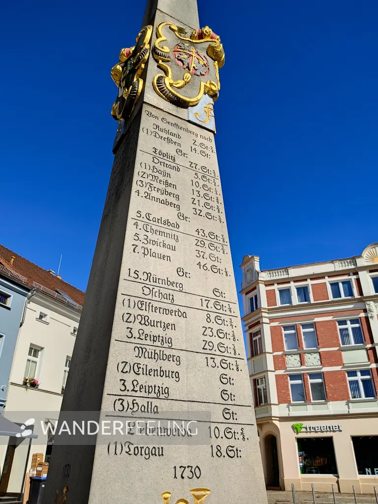 202309150-03 - Postmeilensäule in Senftenberg, Lausitz, Brandenburg, Deutschland