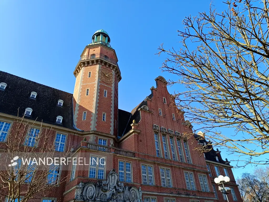 202503080-04 - Rathaus Reinickendorf, Berlin, Deutschland