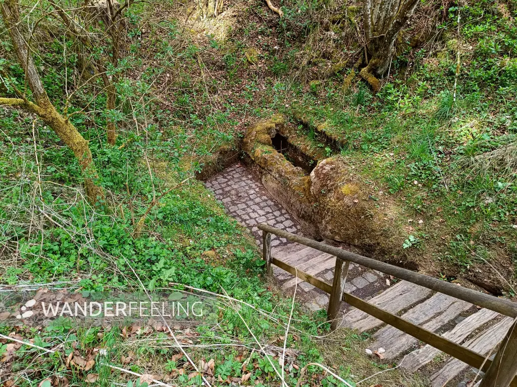 202604270-16 - Römische Wasserleitung bei Nettersheim, Eifel, Nordrhein-Westfalen, Deutschland
