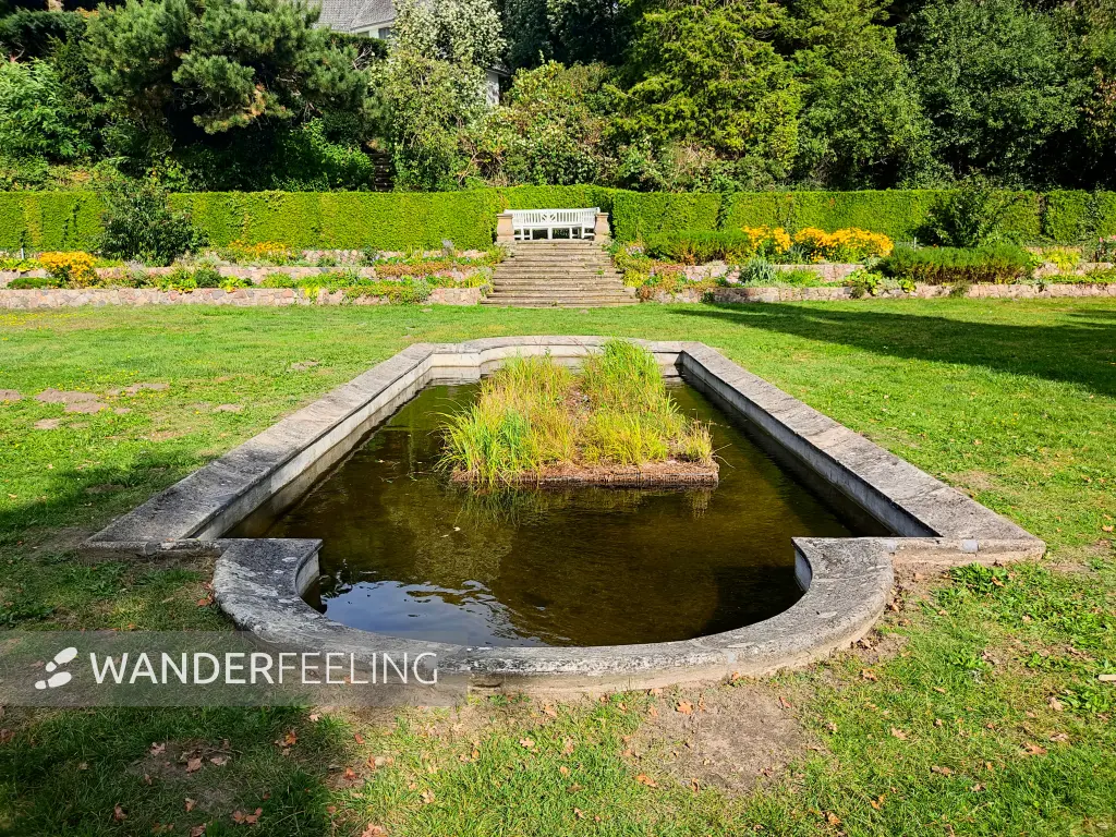 202309250-16 - Römischer Garten in Blankenese, Hamburg, Deutschland