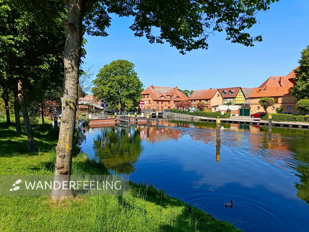 202605230-06 - Schleuse an der Müritz-Elde-Wasserstraße in Plau am See, Mecklenburgische Seenplatte, Mecklenburg-Vorpommern, Deutschland