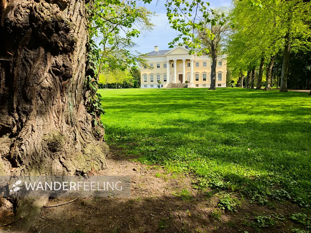 202305050-03 - Schloss im Wörlitzer Park bei Wörlitz, Anhalt-Dessau-Wittenberg, Sachsen-Anhalt, Deutschland