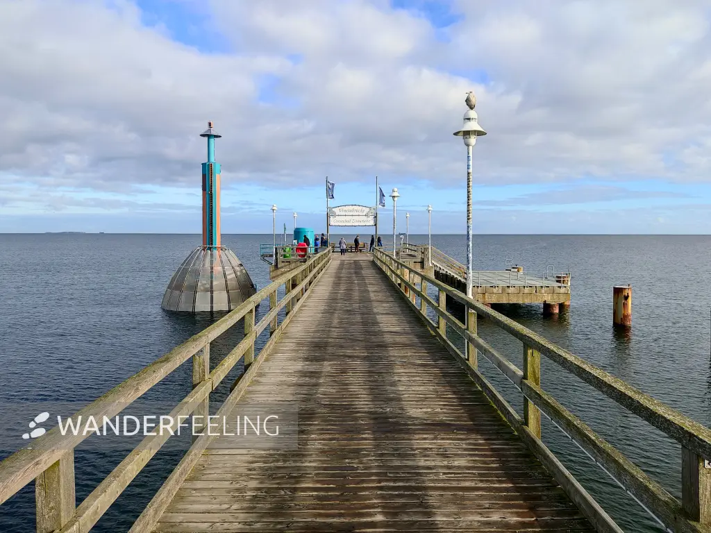 202310170-07 - Seebrücke mit Tauchglocke in Zinnowitz, Usedom, Mecklenburg-Vorpommern, Deutschland