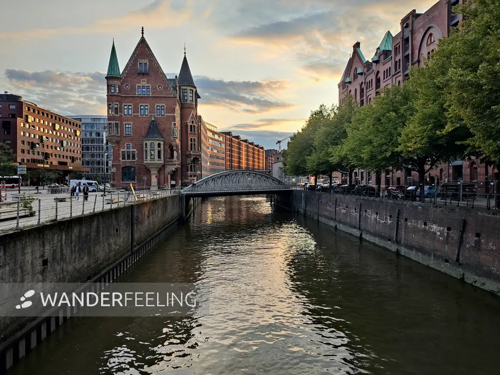 202309220-40 - Speicherstadt in der HafenCity, Hamburg, Deutschland