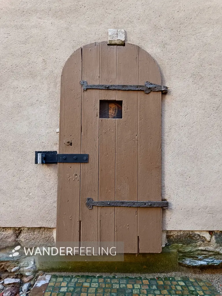 202511210-18 - Tür an Sankt Marien in Stendal, Altmark, Sachsen-Anhalt, Deutschland