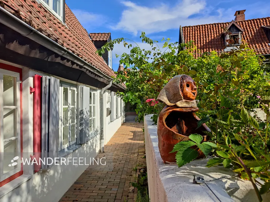 202309210-24 - Vereinigungs-Gang in Lübeck, Lübecker Bucht, Schleswig-Holstein, Deutschland
