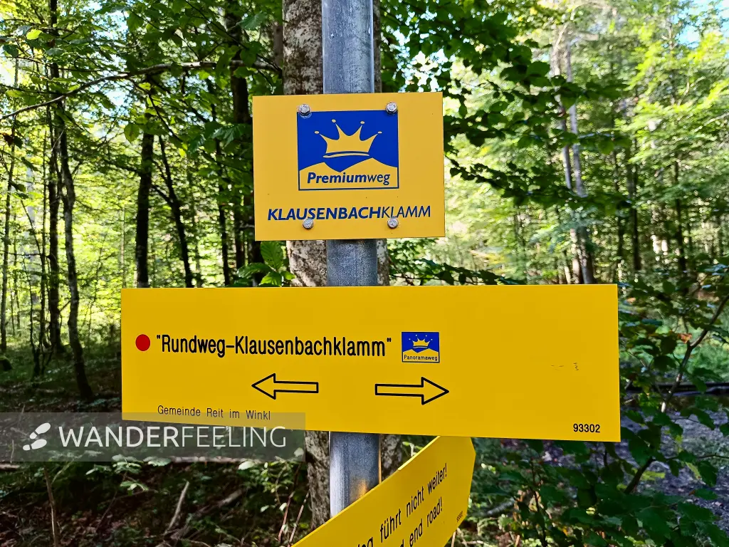 202409190-07 - Wegweiser bei Reit im Winkl, Chiemgau, Bayern, Deutschland