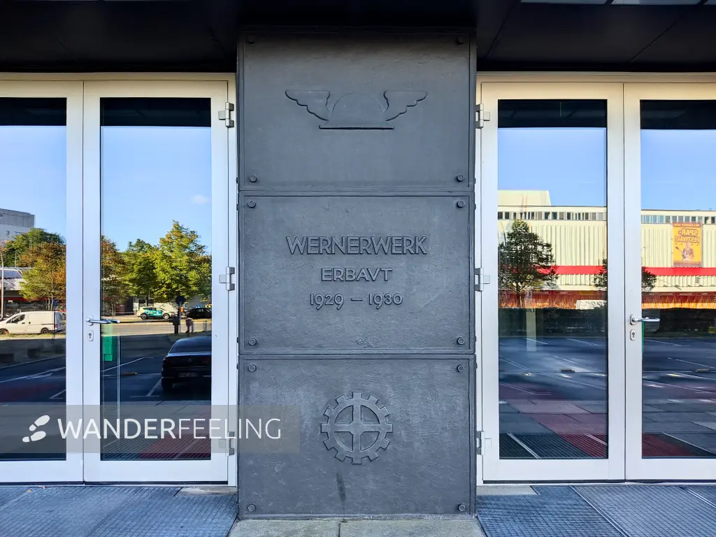 202310080-04 - Wernerwerk-Hochhaus in Siemensstadt, Berlin, Deutschland