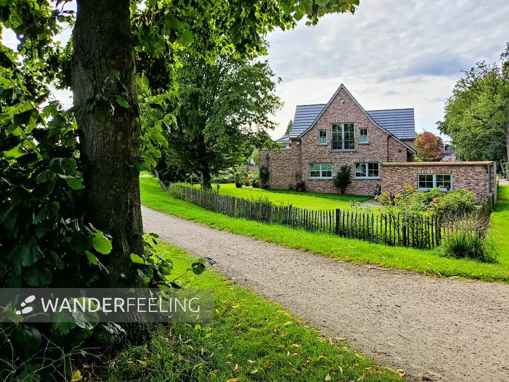 202308160-22 - Wohnhaus in Hundsmühlen, Oldenburger Land, Niedersachsen, Deutschland
