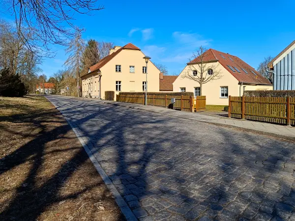 202603020-03 - Alter Gasthof in Paretz, Havelland, Brandenburg, Deutschland