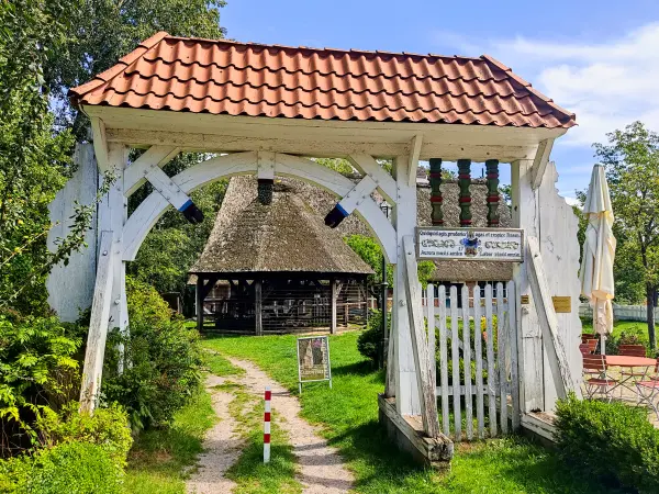 202308220-21 - Altländer Prunkpforte auf der Museumsinsel in Stade, Niedersachsen, Deutschland